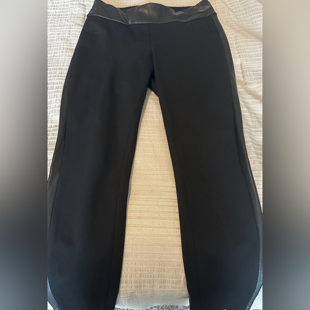 Express Black Tuxedo Faux Leather Leggins. Size M